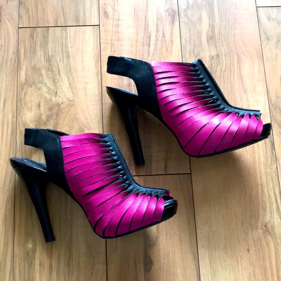 BCBG Hot Pink High Heels - Picture 1 of 7